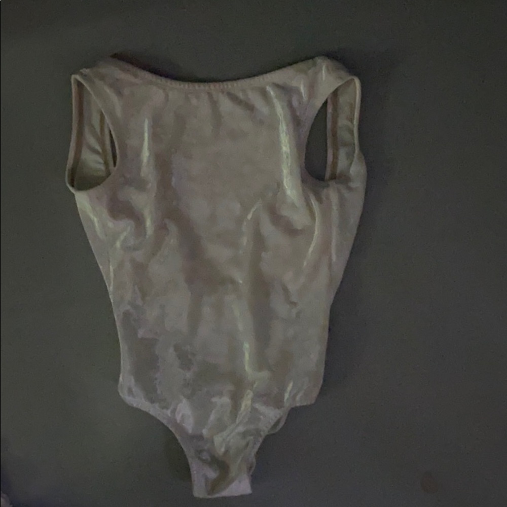 White Velvet Luckyleo Allure Small